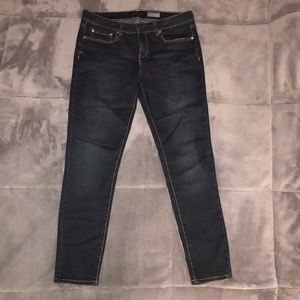 Women’s dark blue Aeropostale jeans.